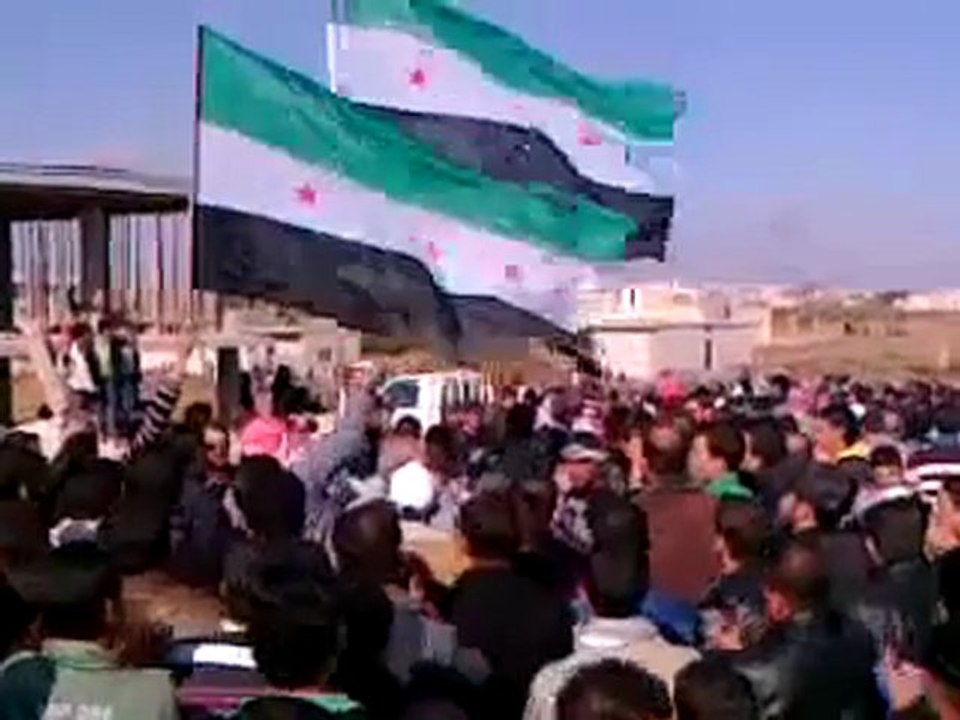 فري برس   درعا المليحة الشرقية  تشييع الشهيد مصطفى العماري