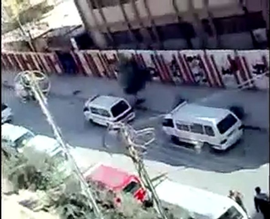 فري برس   رفض الطلاب في دوما الذهاب الى المسيرة المؤيدة