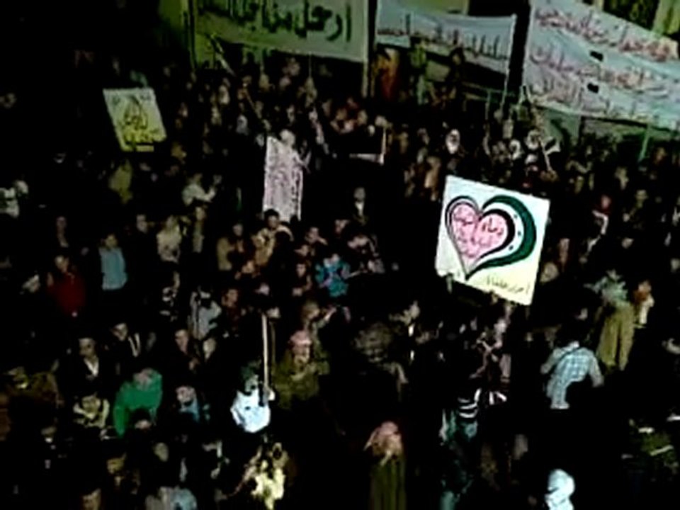 فري برس   حماه حلفايا مسائية حاشدة بدنا راسك يابشار 16 11 2011