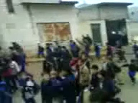 فري برس ادلب سرمين مظاهرات الاحرار للمطالبة باسقاط النظام 17 11 2011 جـ2