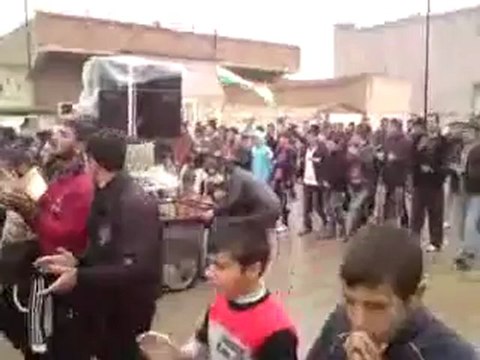 فري برس ااحرار مدينة الدرباسية في جمعة طرد السفراء 18 11 2011 ج3