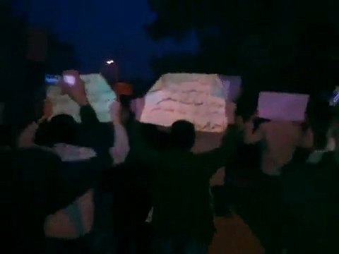 فري برس داريا مظاهرة تنادي بإسقاط النظام 22 11 2011