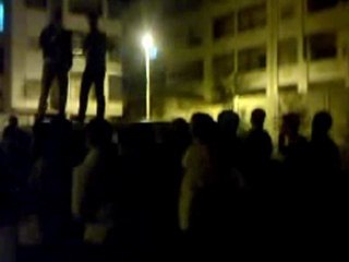 فري برس   حماة مسائية ابطال حي الكرامة 22 11 2011