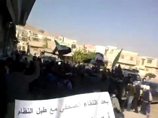 فري برس   دمشق برزة مظاهرة طلابية 22 11 2011