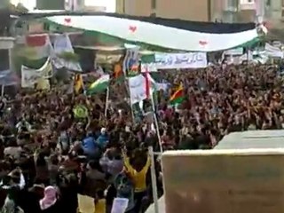 فري برس   القامشلي جمعة الجيش الحر يحميني 25 11 2011