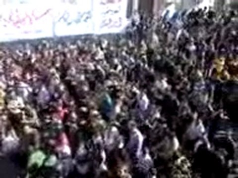 فري برس حماه حلفايا المنكوبة جمعة الجيش الحر يحميني 25 11 2011 ج2