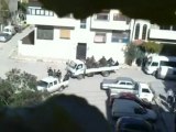 فري برس   حماه جمعة الجيش الحر يحميني دخول المدرعات وباصات الأمن إلى حي الصابونية 25 11 2011