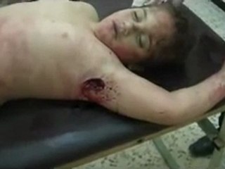فري برس   الطفل الشهيد ساري ساعود بحمص 26 11 2011