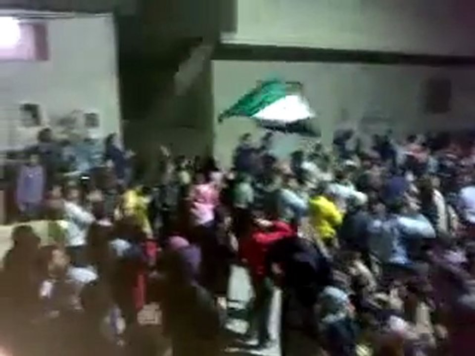 فري برس   حماه حي الحميدية مسائية الثوار 27 11 2011 ج2