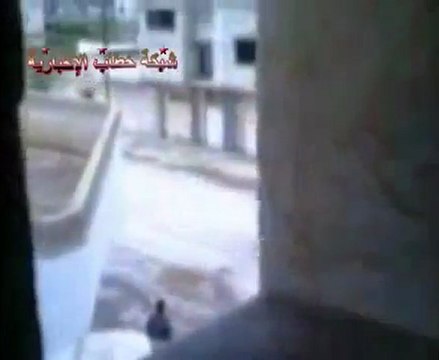 فري برس حماه مداهمة عصابات الأمن لبلدة خطاب 25 11 2011