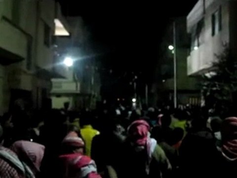 فري برس حمص المحتلة أحرار الوعر القديم ومسائية أحد عين الحقيقة ترديد الشعار الثوري 27 11 2011