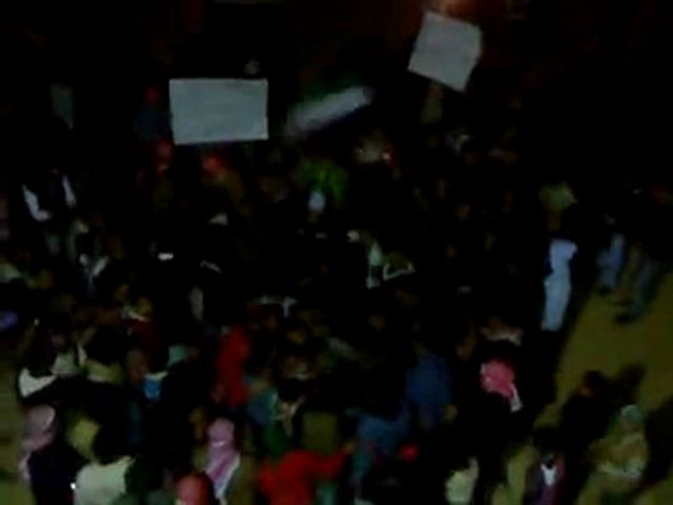 فري برس    درعا خربة غزالة   مسائيات الثوار اضراب عام لأجل الشهداء   1 12 2011    جـ4