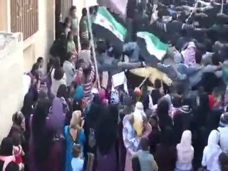 فري برس   حمص   ديربعلبة مظاهرة رائعة للحرائر والاحرار 29 11 2011