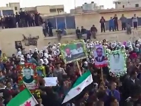 فري برس حوران بصر الحرير مظاهرة طلابية الخميس 8 12 2011