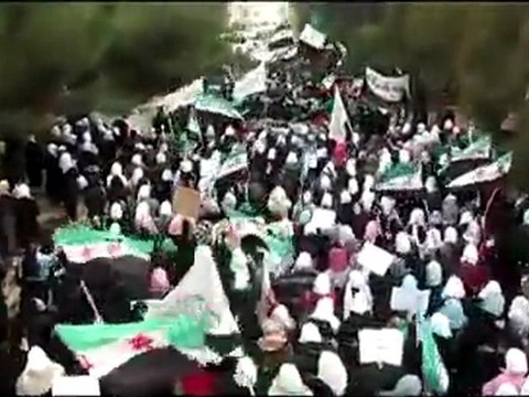 فري برس حمص الانشاءات أحرار وحرائر وطلاب وطالبات الجامعات وطنا جنة 12 12 2011