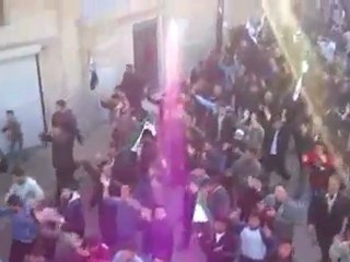 فري برس   حماة مورك تشييع الشهيد محمد شقيع 15 12 2011