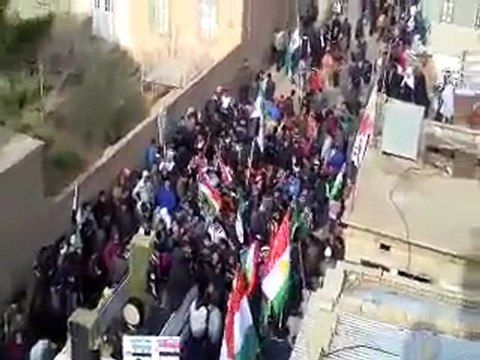 فري برس عامودا مظاهرة الجمعة رائع للأعلام 6 1 2012 ج2