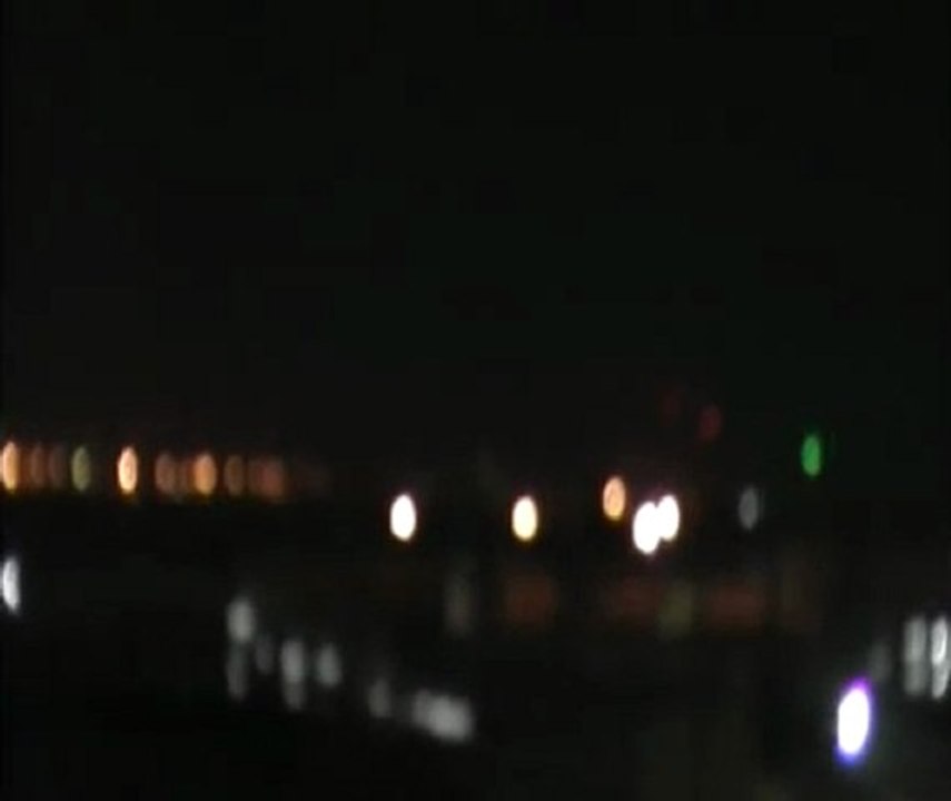 حماه - حي طريق حلب - مقطع مسائي يظهر اصوات الرصاص الذي...