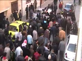 فري برس   حمص باباعمرو تشييع عبد الكافي لويس 18 1 2012