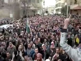 فري برس   إدلب معرة النعمان تشييع الشهيد حسن كمال ادريس السبت 21 1 2012 ج2