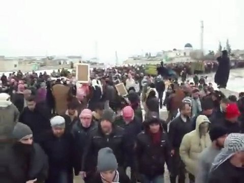 فري برس ادلب حزانو تشييع الشهيد عبد الرحمن حبلص 22 1 2012 ج2