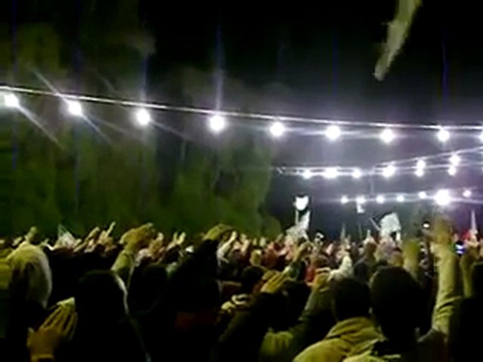 فري برس   مظاهرات سورية حمص حي الإنشاءات يقيادة الساروت 6 12 2011