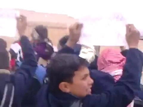 فري برس حلب حيان مظاهرة طلابية 8 12 2011 ج3