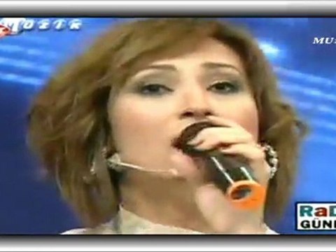 Jülide Sezen ~ Gözlerin bir aşk bilmecesi sorar gibi.HD