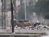 فري برس   حمص الخالدية جنود الاسد تستهدف المباني بقواذف ار بي جي