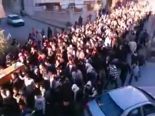 فري برس   تشييع الشهيد محمد الغبرة في التل 10 12 2011 ج1