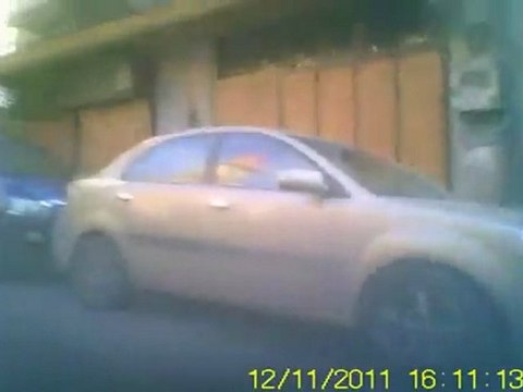 فري برس حلب التل مفاجأة اضراب الكرامة في حي سوق الصاغة تجار حلب الشرفاء 11 12 2011