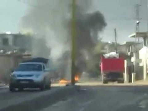 فري برس ريف دمشق الزبداني حرق الإطارات في صباح أحد إضراب الكرامة 11 12 2011 ج4