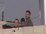 فري برس   حمص باب تدمر الرشاشات فوق المباني والرصاص يتساقط فوق المصور 12 12 2011