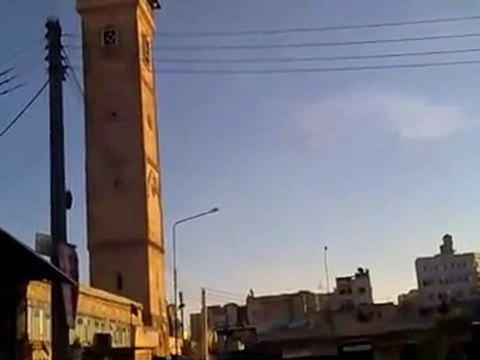 فري برس معرة النعمان اطلاق الرصاص على مئذنة الجامع الكبير11 12 2011