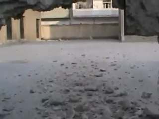 فري برس   حمص باب الدريب قذيفة بسمارية تصيب 3مواطنين 12 12 2011