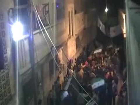 فري برس حمص باب الدريب مسائية حي الورشة الي بدو يتحدا 11 12 2011