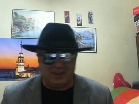 Duydumki Unutmuşsun Gözlerimin Rengini