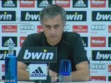 Mourinho defiende a Pepe y se acuerda de Busquets