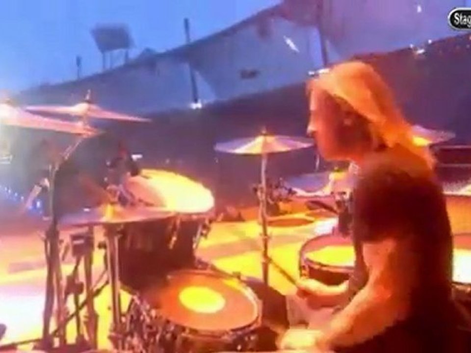 Stagehand TV-On The Road With ACDC Black Ice Tour