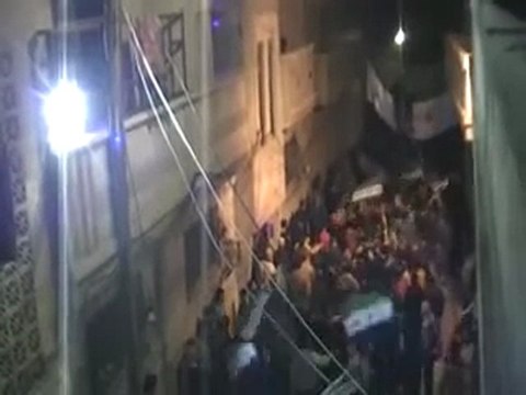 فري برس حمص باب الدريب مسائية حي الورشة الي بدو يتحدا 11 12 2011