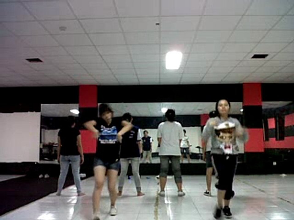 Lollipop Practicing [Break It+Poker Face+Pinocchio(intro)+Jump Off+Boom Boom Pow+Goodbye Baby]