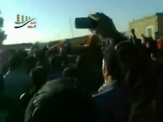 فري برس  تشييع الشهيد مجد كردوش   البوعمر  ديرالزور 13 12 2011