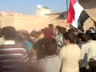 فري برس   مظاهرة طلابية الأتارب بريف حلب 13 12 2011