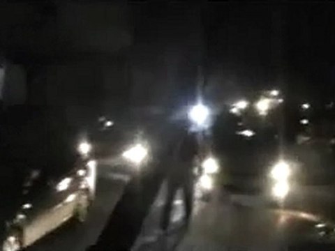 فري برس احتفال اهل حمص بنصر كتيبة الفاروق بعد ردع قوات الاسد 14 12 2011