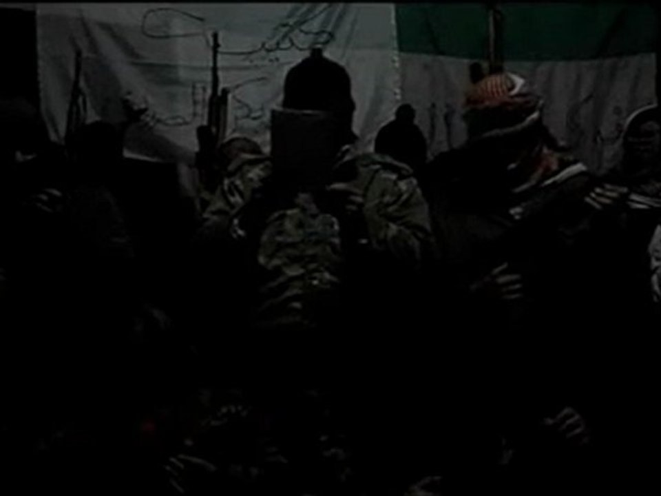 فري برس   بيان لكتيبة أبو بكر مدينة ادلب جيش صلاح الدين 13 12 2011