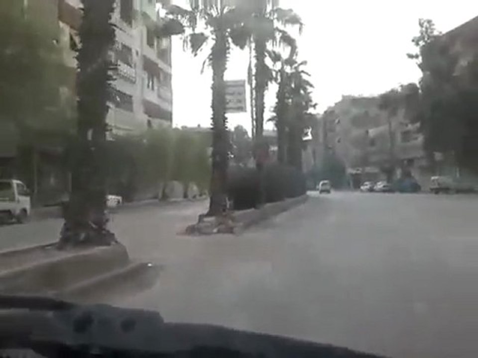 فري برس   ريف دمشق عربين   مظاهرة مسائية رائعة 14 12 2011 ج1