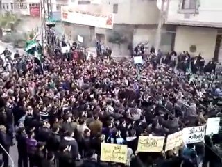 فري برس   ريف دمشق مظاهرة عربين في أربعاء الإضراب 14 12 2011 ج8