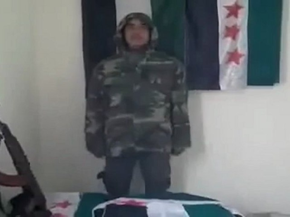 فري برس   إدلب   معرة النعمان    انشقاق المجند كرم الدبيبي