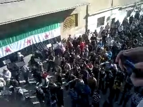 حماه حي الحميدية جمعة الجامعة العربية تقتلنا قبل...