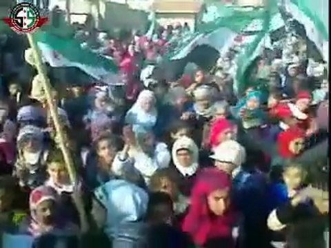 فري برس مظاهرة طلابيه بقلعة المضيق 15 12 2011 ج2